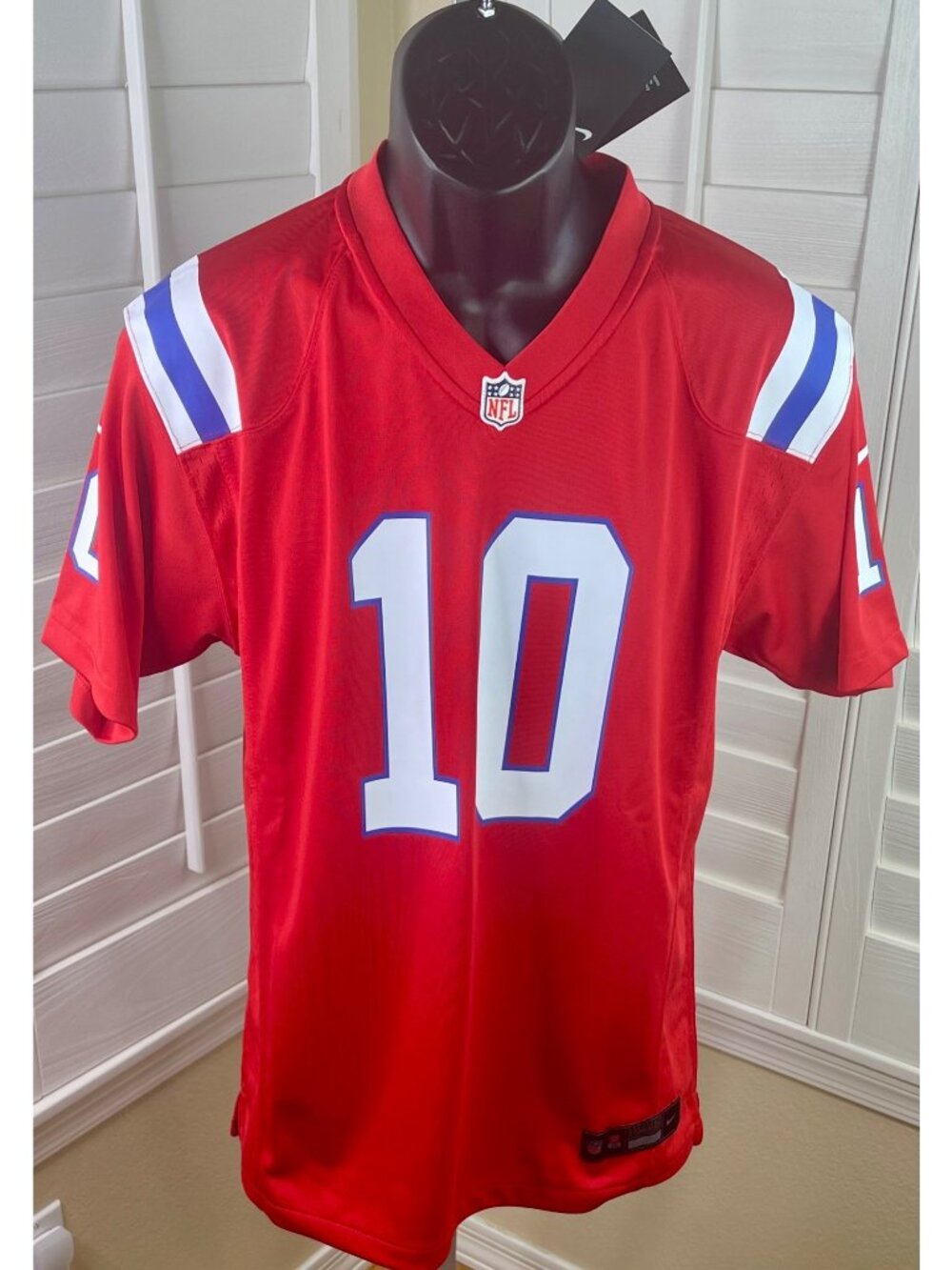 Nike NFL New England Patriots Mac Jones #10 Red/Blue Football Jersey - XL 18/20